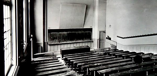 Agence K2 - Institut Henri Poincaré - Maison de Mathématique - 1928